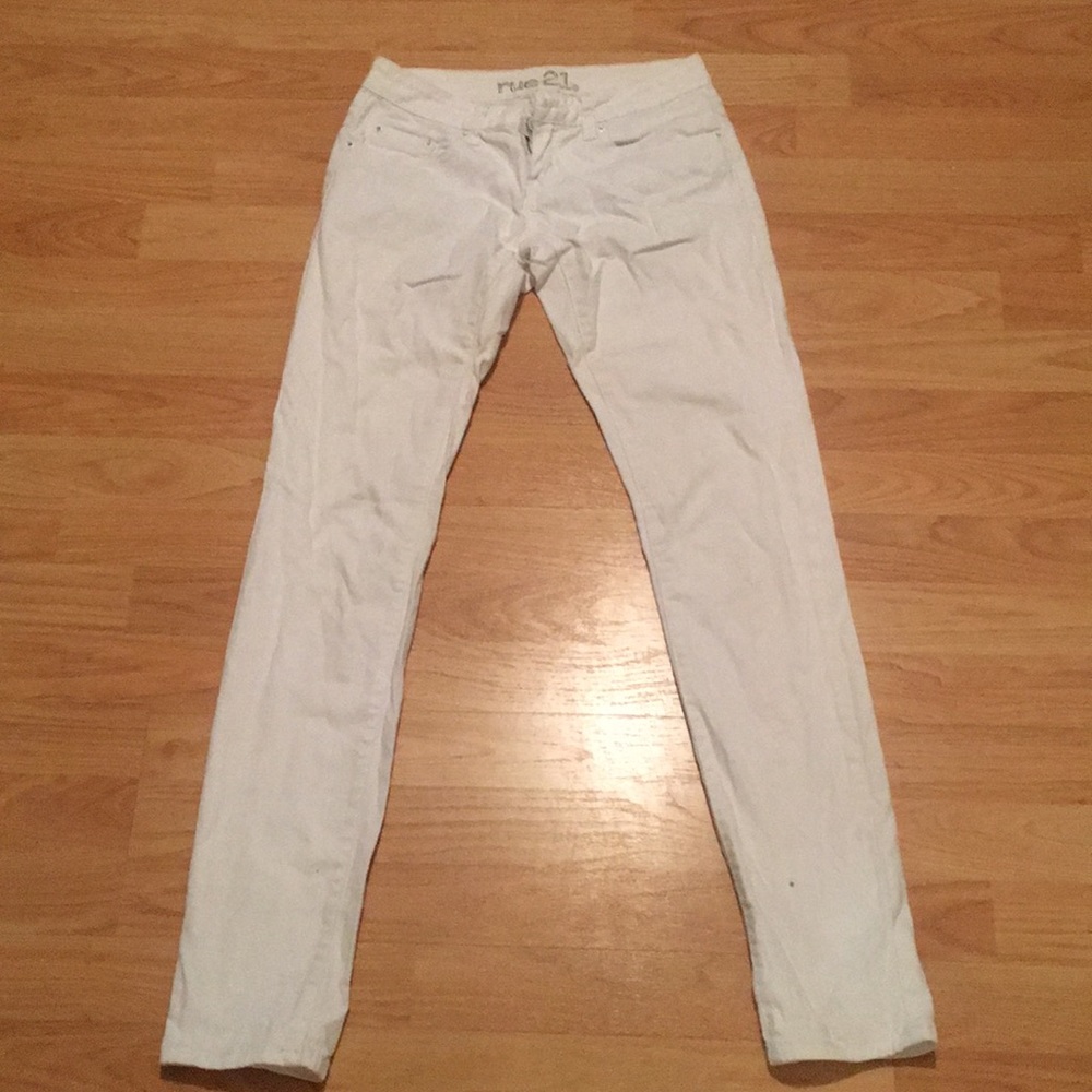 White Jeans